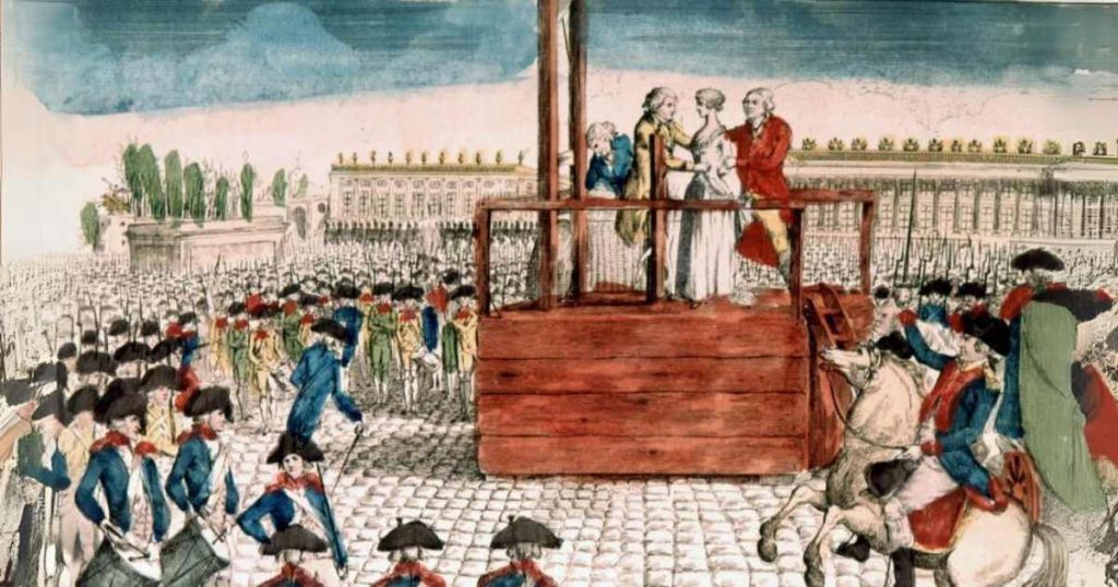 10 Incredible Facts About Notre-Dame: Paris' Iconic Gem 12 28 kings lost their heads in French Revolution