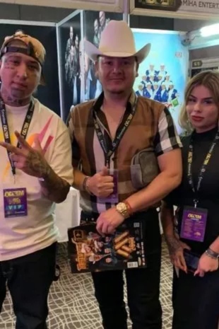 Tragic Ambush: Kevin Hernandez Country Singer, and Family Murdered in Chihuahua, Mexico 4 Kevin Hernandez country singer standing near his fans