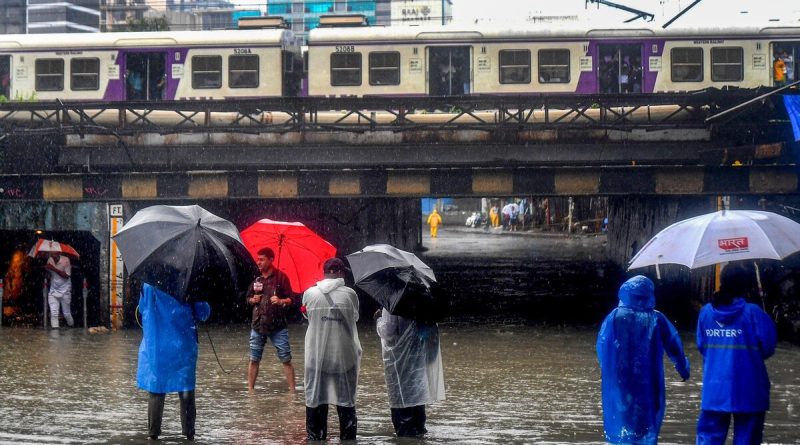 Mumbai On Rain Red Alert, Mumbai Rain News, Mumbai Rain Live, Mumbai Red Alert: 10 Points