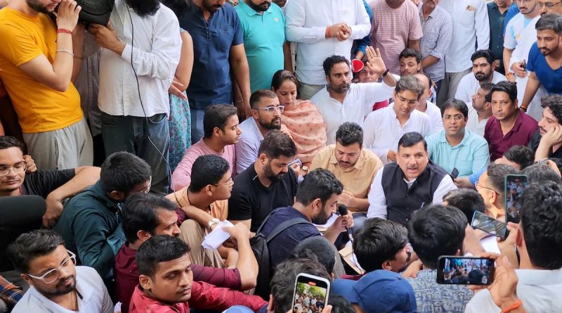 Will Donate Rs 3 Crore For Library In Memory Of 3 Students: AAP's Sanjay Singh