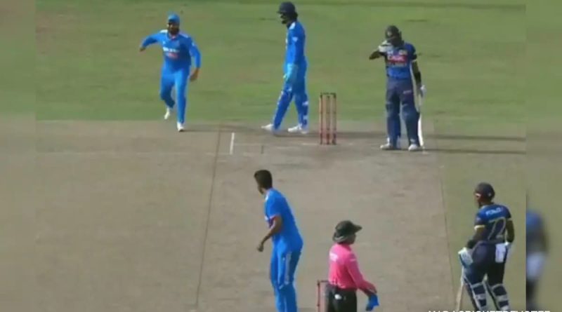Rohit Sharma Jokingly Runs To Hit Washington Sundar During 2nd ODI vs Sri Lanka. Here's Why. Watch