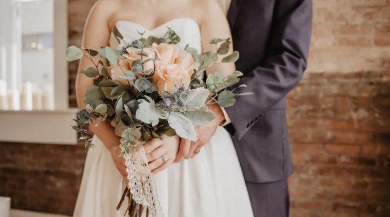 Woman Books Flights, Hotel For Destination Wedding Only To Find Out She