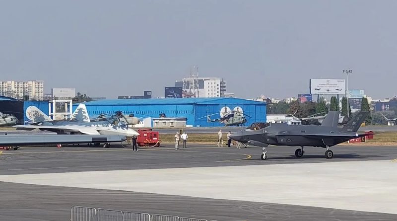For First Time Ever, These Russian, US Stealth Fighters Are Face-To-Face